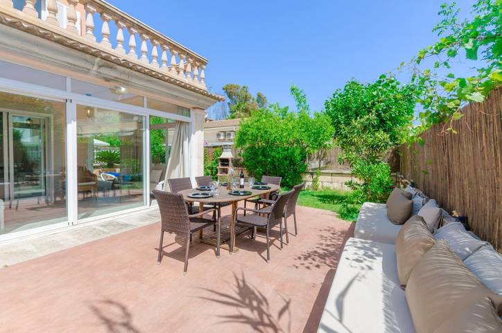 Es Repos - Villa con piscina privada a 500 m de la playa. Wifi Gratis in Playa de Muro, Muro