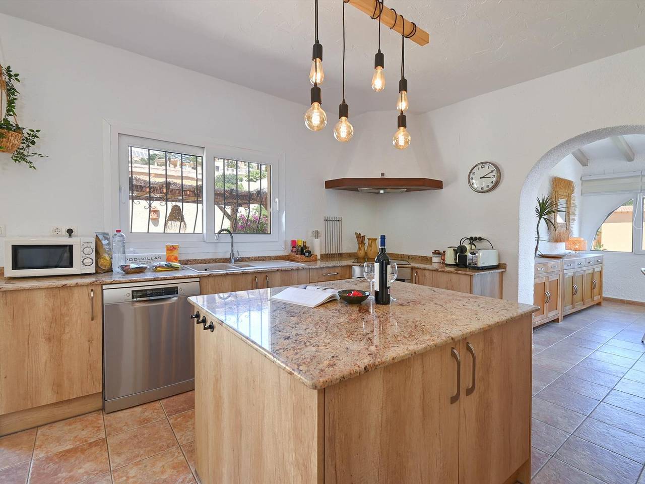 Klassische Villa mit privatem Pool und Klimaanlage, in der Nähe des Strandes von Benitachell in La Cumbre del Sol, Poble Nou de Benitatxell