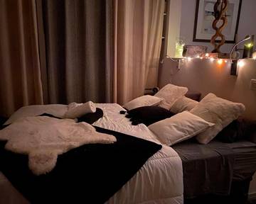 Chambre d’hôte pour 2 personnes, avec jardin et vue, animaux acceptés à Auvillar