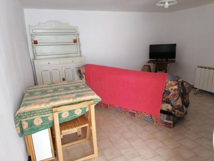Gîte pour 4 personnes, avec jardin ainsi que terrasse et vue à Saint-Trinit - 3