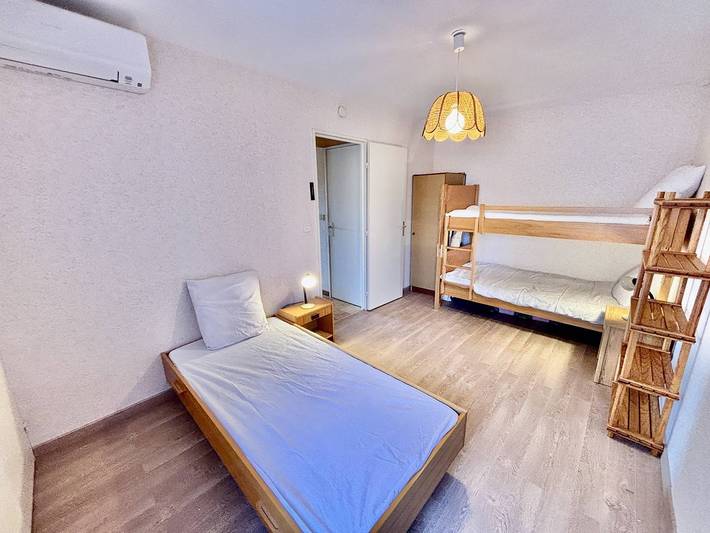 Gîte pour 5 personnes, avec terrasse, animaux acceptés dans Golf Grand Jardin - 4
