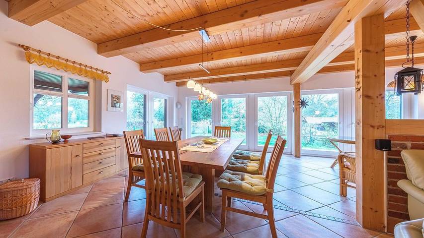 Ferienhaus für 6 Personen, mit Sauna und Garten, mit Haustier in Kratzeburg