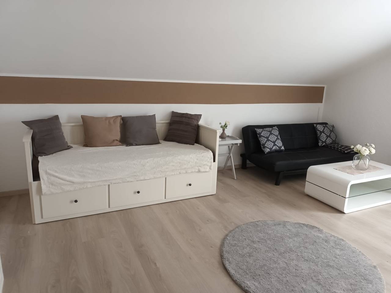 Ganze Ferienwohnung, Ferienwohnung Alpenblick - Ferienwohnung 70qm mit Balkon für max. 5 Personen in Wasserburg am Inn, Landkreis Rosenheim