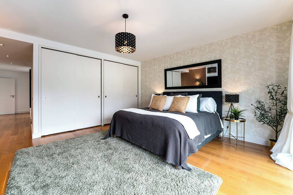 Entire apartment, Luxury Cascais Penthouse - Huge Terrace - Pool - Garage - Walkable everywhere in Cascais e Estoril, Costa de Lisboa