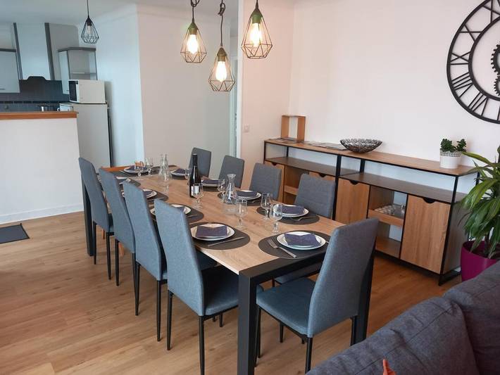 Location de vacances pour 10 personnes, avec jardin dans Orée-d'Anjou