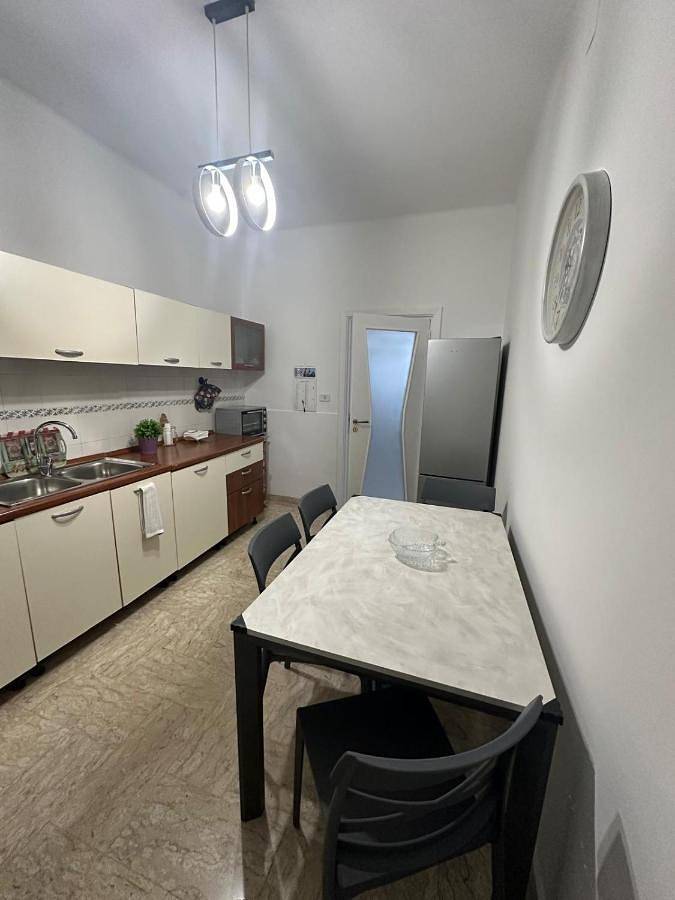Gîte pour 8 personnes, avec terrasse dans Torre a Mare - 2
