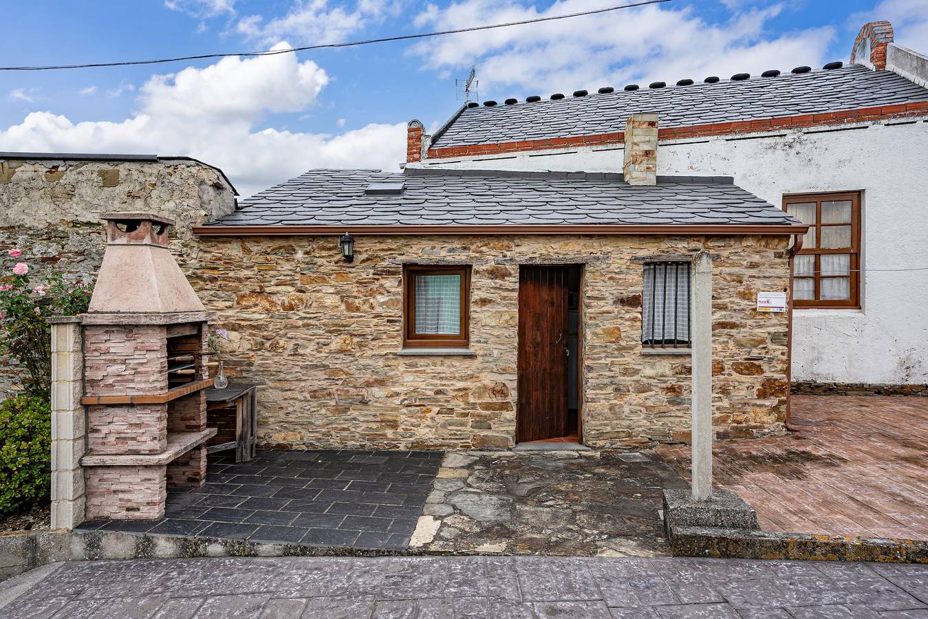 Ganze Wohnung, Ferienwohnung 'Cetareas 1' mit Garten, Grill und Wlan in Ribadeo, Rías Altas
