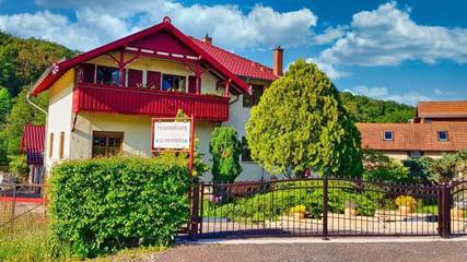Ferienhaus für 2 Personen, mit Garten in Wartburg