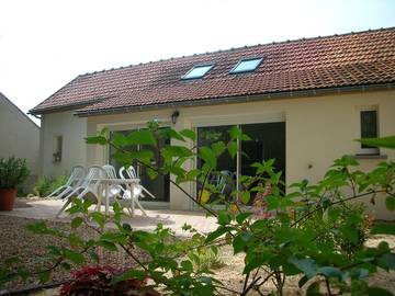 Gîte pour 5 personnes, avec terrasse et jardin dans Eure-et-Loir