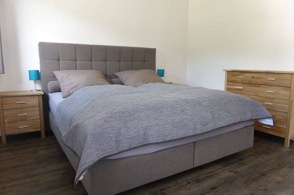 Ganze Wohnung, ****Premium-Fewo, Neubau, Nähe Winterberg, Nordic- u. Skilanglaufz., Spielplatz in Westfeld, Schmallenberg