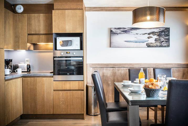 Gîte pour 6 personnes, avec balcon ainsi que piscine et sauna à Val Thorens - 2