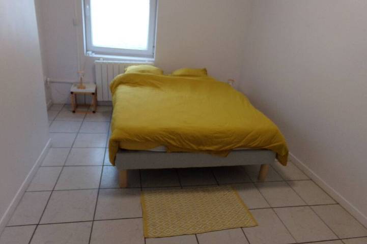 Bright and comfortable, with garden in Valenciennes, Valenciennes region