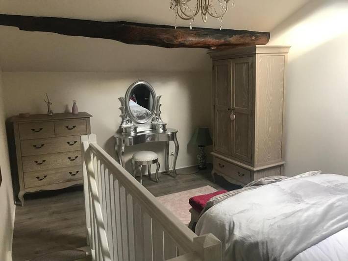 Location de vacances pour 2 personnes, avec jardin ainsi que balcon et vue à Montournais - 3