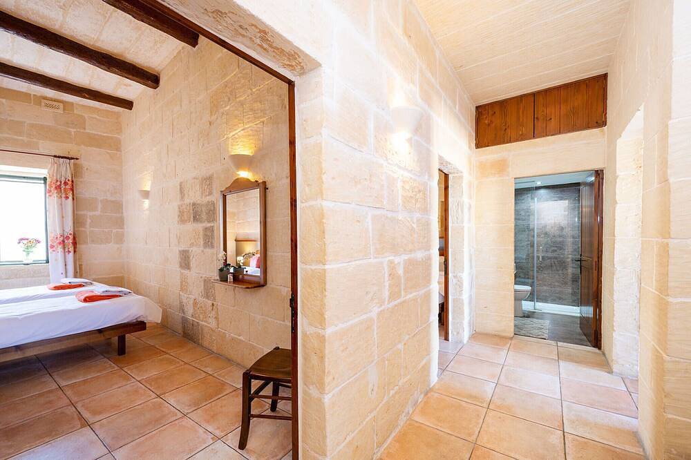 Ta Kalanc Holiday Home in Kercem, Gozo