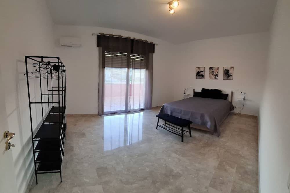 Entire apartment, Assieni Apartment 50 Relaxation and Comfort between Sea and Nature. in Custonaci, Trapani Province