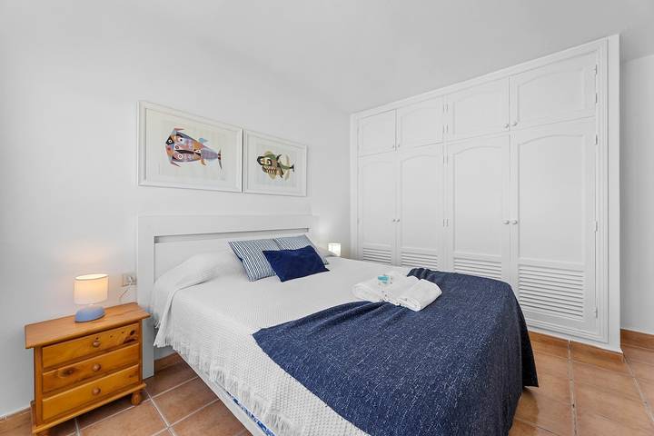 Ganze Wohnung, Ferienwohnung für 6 Personen mit Terrasse in Caleta de Caballo, Teguise