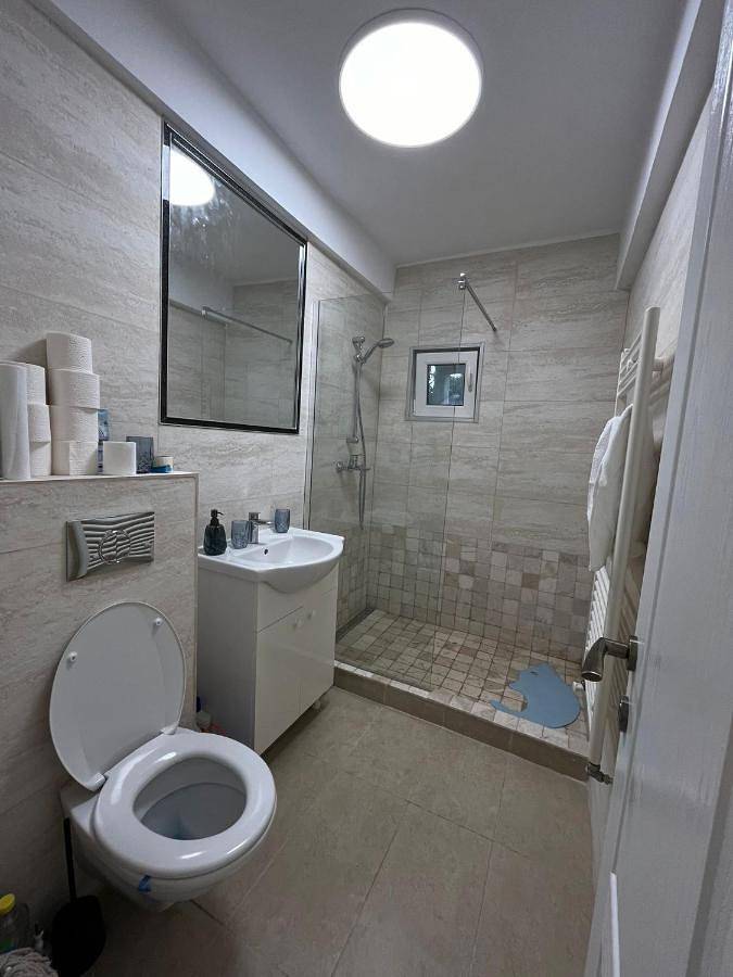 Gîte pour 5 personnes, avec Balcon et Vue dans Mangalia - 4