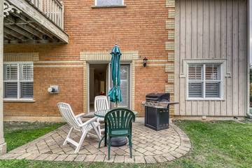 Glamping for 6 Guests in Blue Mountain (Ontario), Lake Huron ON, Picture 2