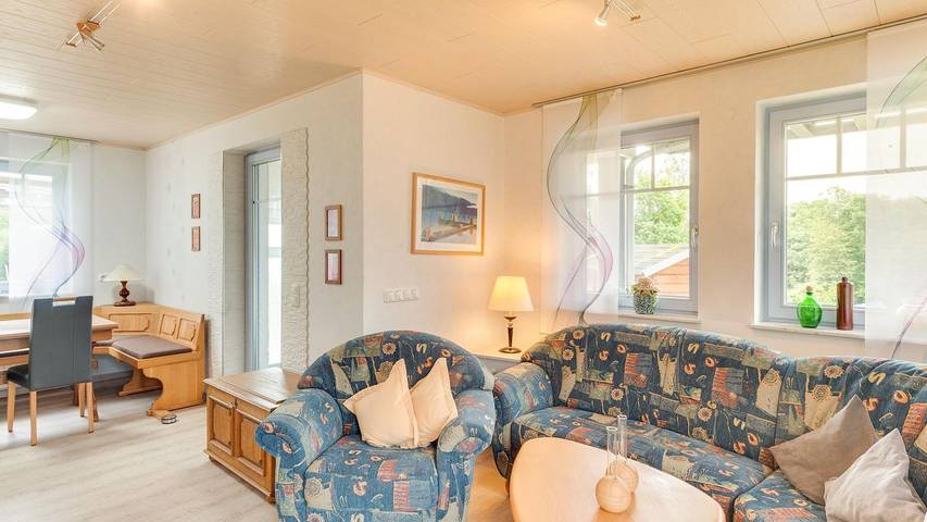 Ferienwohnung für 4 Personen, mit Terrasse und Garten - 1