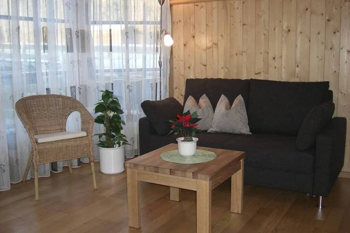 Ferienwohnung für 4 Personen, mit Terrasse und Garten in Obermaiselstein
