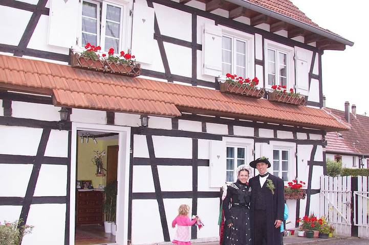 Location de vacances pour 7 personnes, avec terrasse à Hunspach