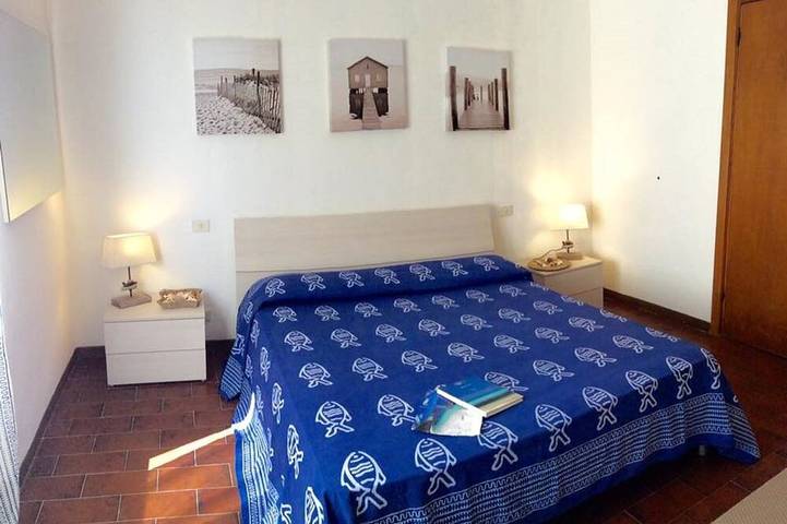 Ganze Wohnung, Wohnung umgeben von Ruhe mit wunderschönem Meerblick in Spiaggia di Stecchi, Capoliveri