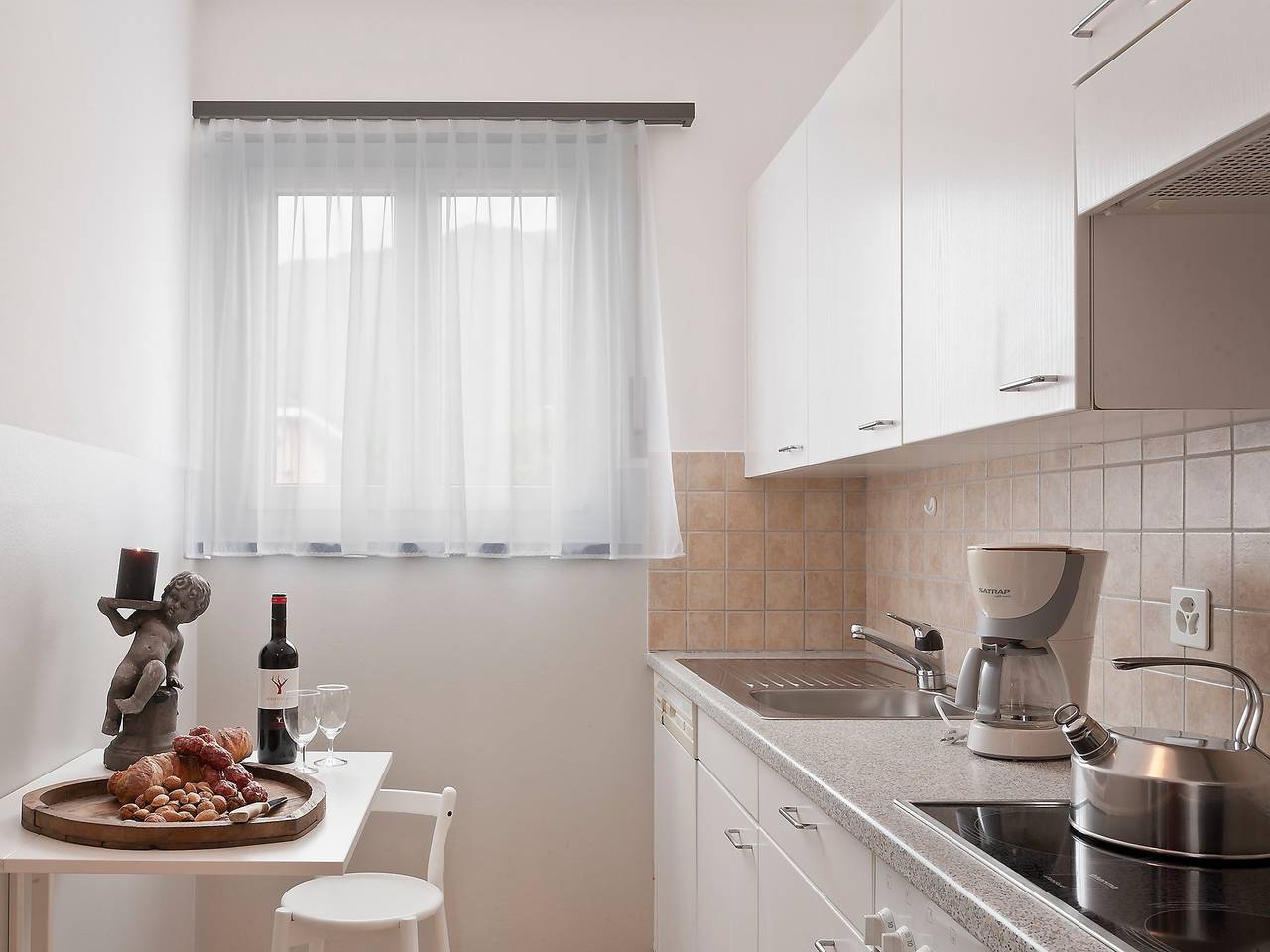 Apartamento inteiro, Michèle (Utoring) in Ascona, Alpes Ticineses e do Verbano