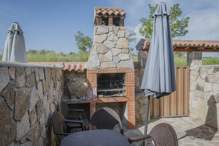 Chalet para 5 personas, con jardín, Se admiten mascotas en Provincia de Ávila - 2