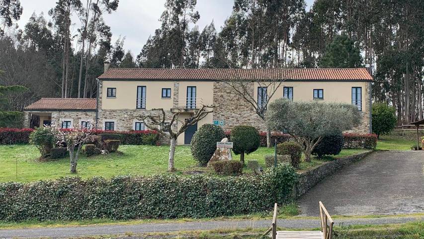 Casa rural para 2 personas, con Terraza además de Jardín y Vistas en Arzúa