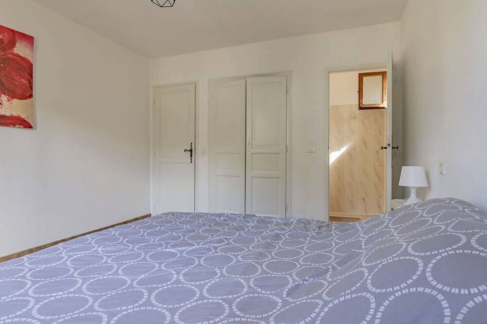 Wonderful private villa for 8 guests with Wifi, private pool, A/C, Tv, terrace and pets allowed in Mazan, Parc naturel régional du Mont-Ventoux