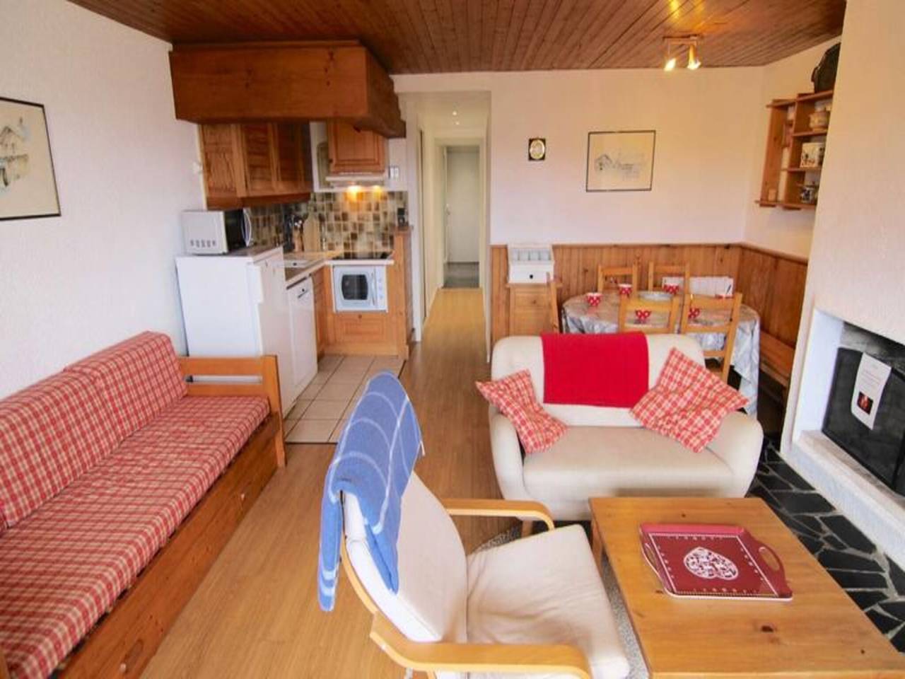 Apartamento entero, Apartamento en Rue du Mirantin, con vistas a la montaña in Les Saisies, Albertville region
