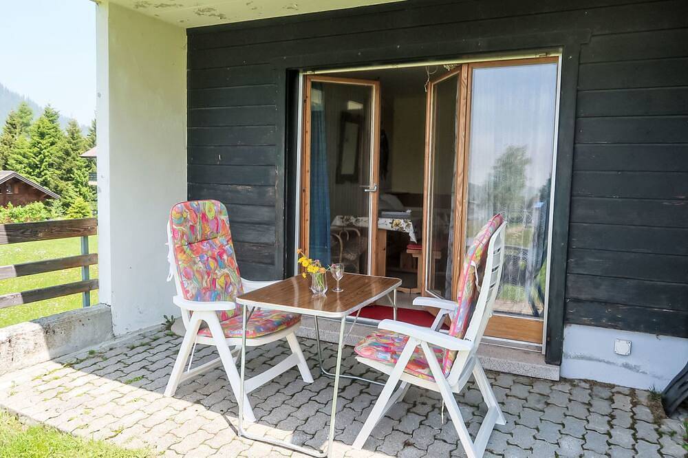 Entire apartment, Les Bluets by Interhome in Les Mosses, Ormont-Dessous