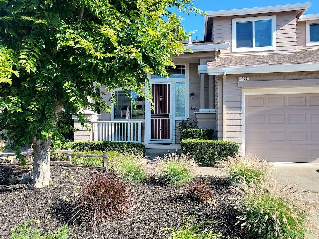 Wine country suburban retreat—minutes to town, wineries, and the coast! in Santa Rosa, California North Coast