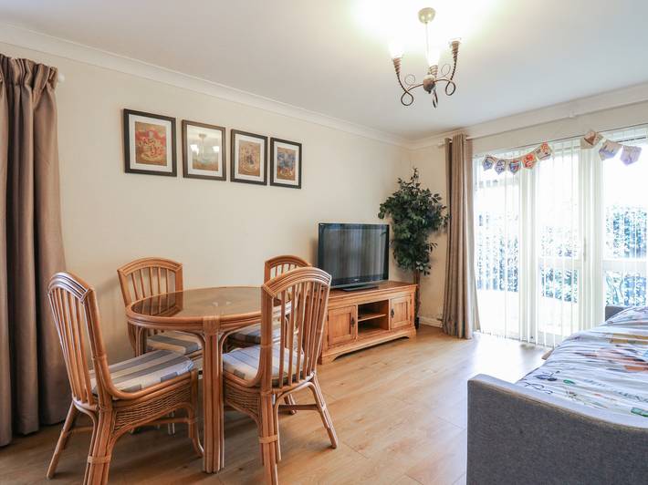 Gîte pour 6 personnes, avec jardin à Watford - 2