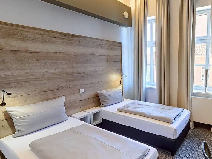 Hotel für 2 Personen in Emden - 2