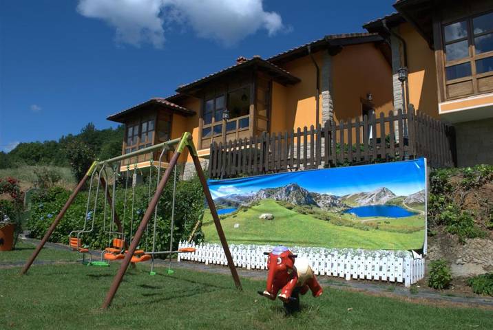 Casa rural para 5 personas, con vistas y jardín en Parres - 4