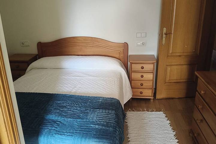 Ganze Wohnung, Apartment between beaches (next to Portonovo, Sanxenxo, O Grove and Cambados). in Dena, Meaño