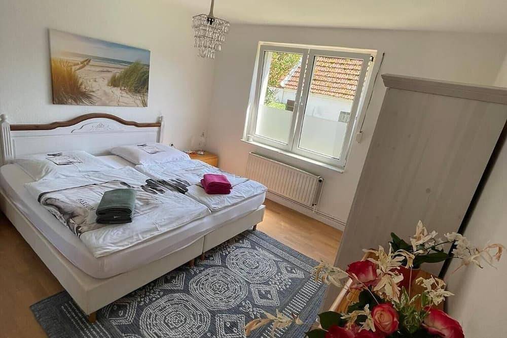 Ferienhaus 'Auszeit am Schweriner See' mit Terrasse, Garten und Wlan in Flessenow, Dobin am See