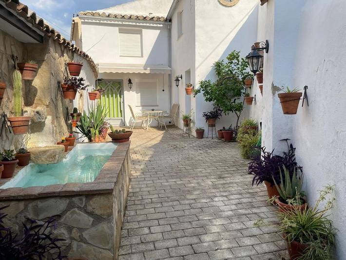 Casa rural para 4 personas, con terraza y vistas, Se admiten mascotas en Sierra Mágina