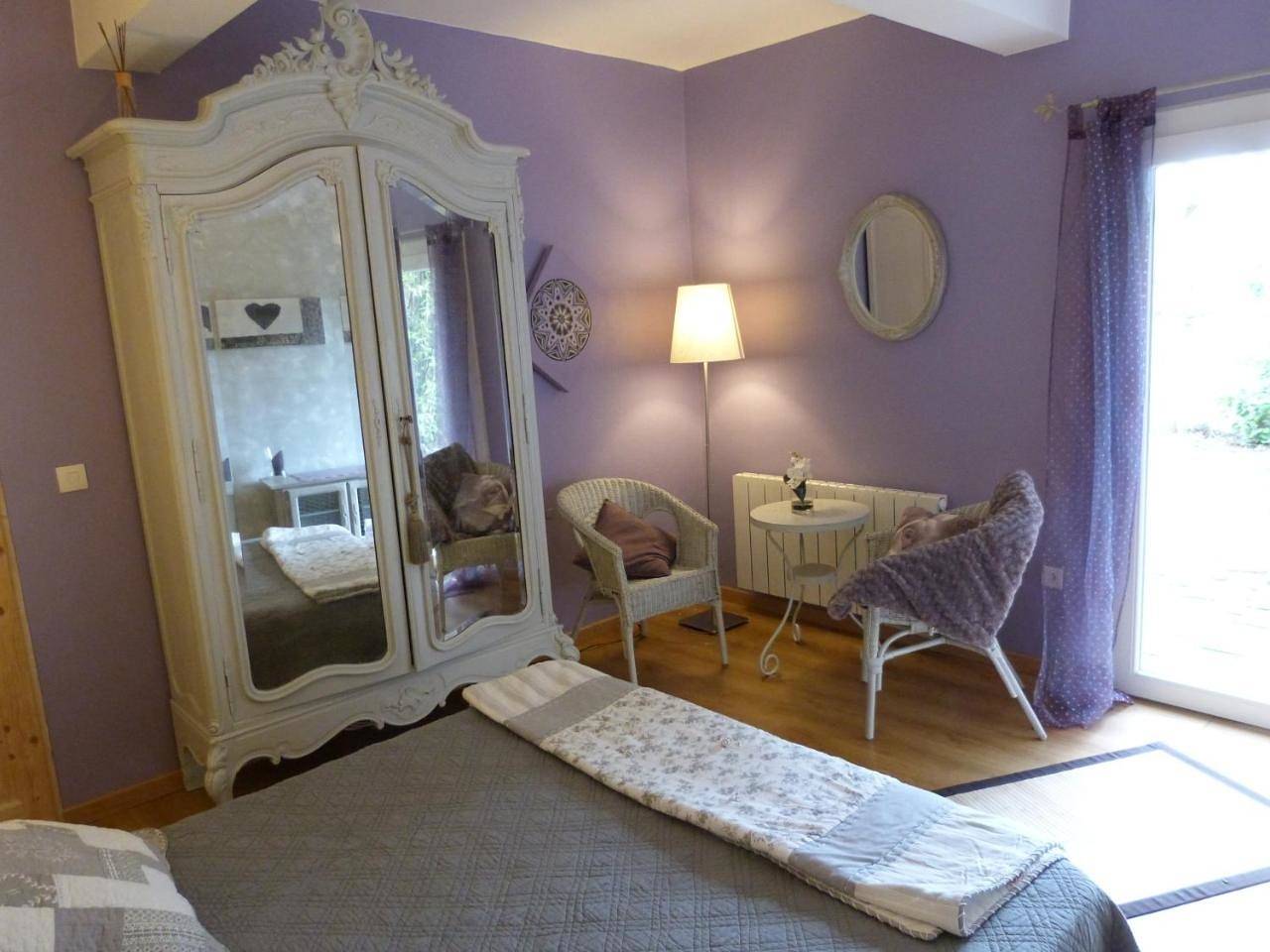 Comfort Double Room in Auriol, Côte méditerranéenne (France)