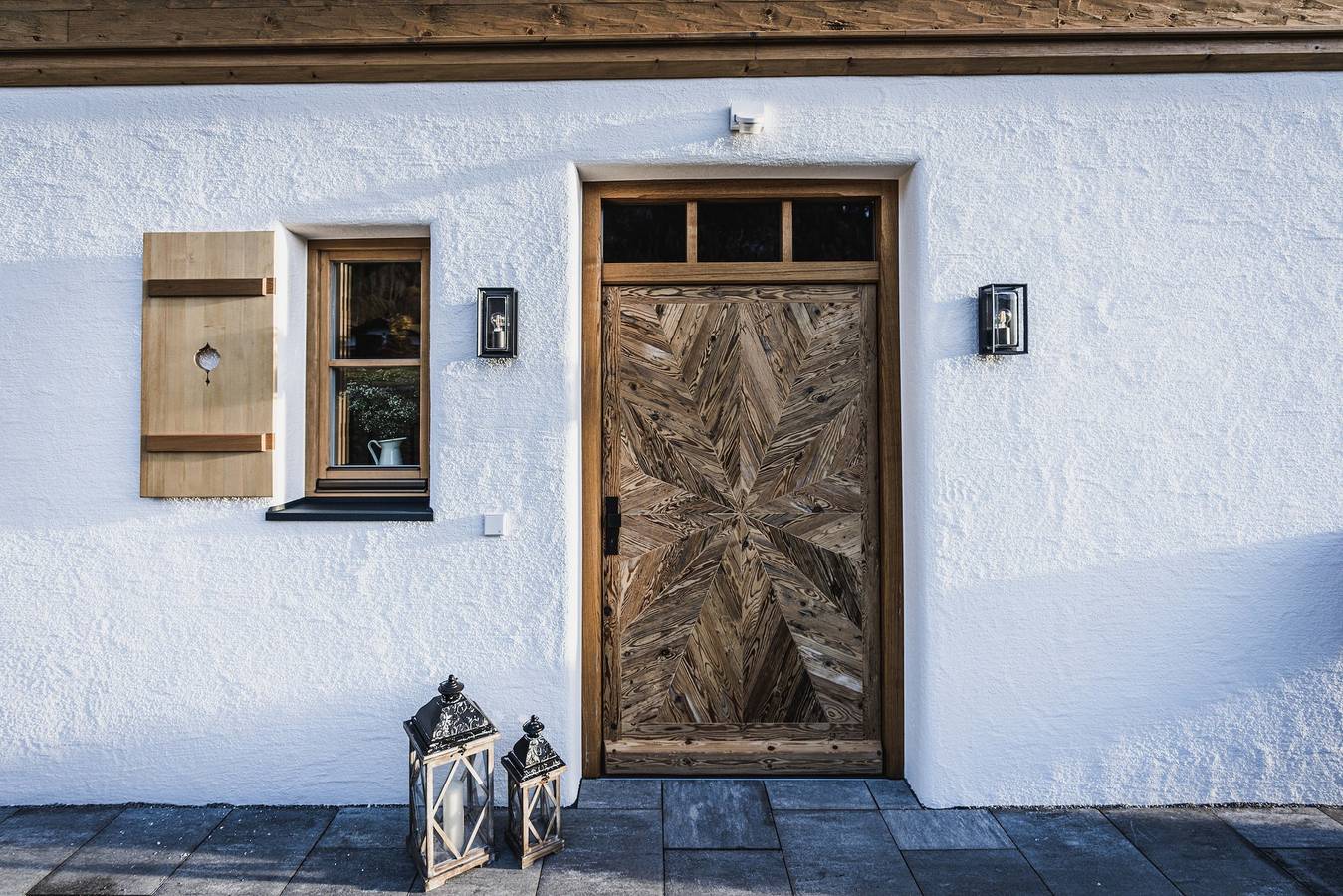 Chalet am Wetterkreuz - Luxus Chalet bis 6 Personen, Küche, Esszimmer, Wohnzimmer, 3 Schlafzimmer, 3 Bäder, Tiefgarage, Pool in Reit im Winkl, Bayerische Alpen