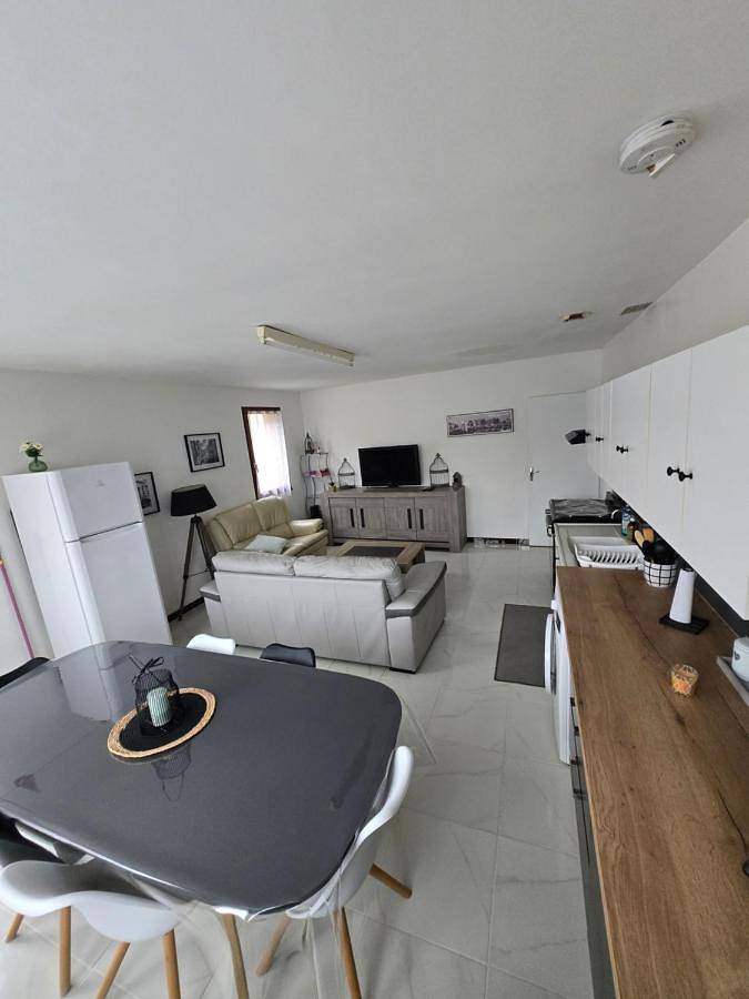 Location de vacances pour 7 personnes, avec Jardin à Montilliers