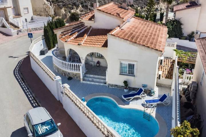 Ferienhaus für 8 Personen, mit Garten - 1