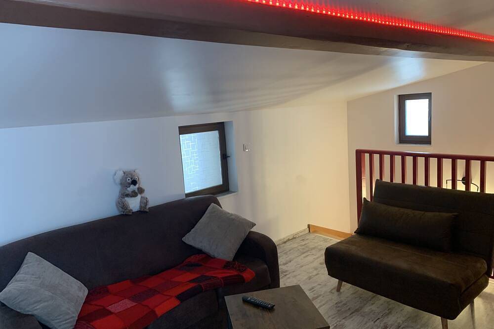 Maison Indépendante Avec Sauna Interieur Privatif in Aouste-sur-Sye, Die region