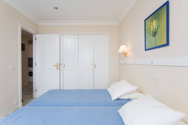 Ganze Wohnung, 41 Elegant & Stunning Holiday Home With Panoramic Cliff & Sea Views in Playa de los Guíos, Santiago del Teide