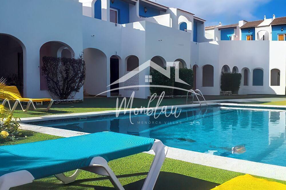 Entire apartment, First floor apartment 3 minutes away from Cala'n Brut in Cala Blanes, Ciutadella