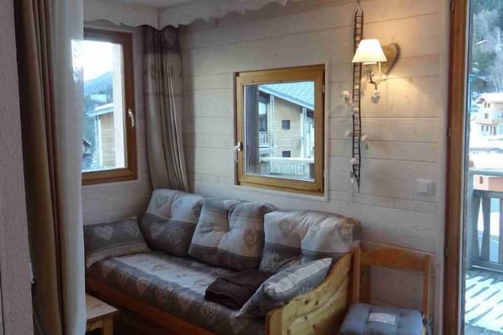 Chalet pour 6 personnes, avec piscine ainsi que sauna et jardin dans La Norma - 3
