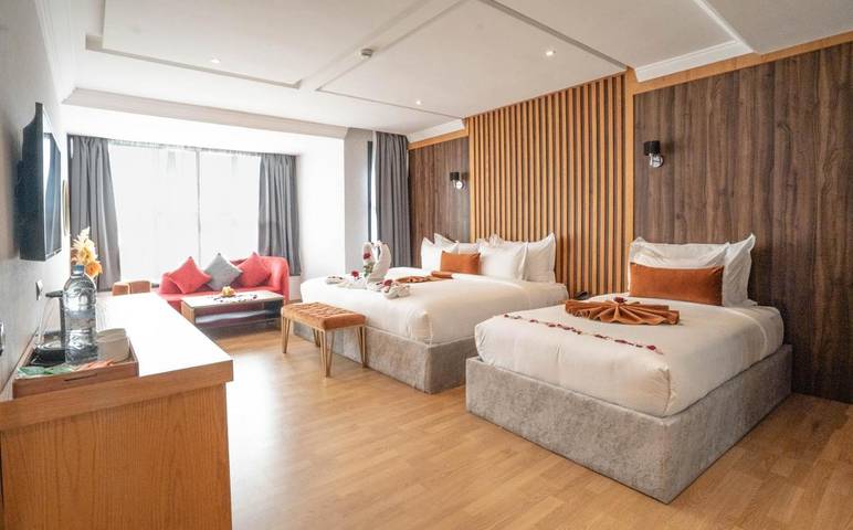 Hôtel pour 3 personnes, avec terrasse et vue