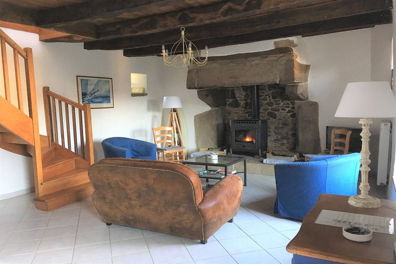 Renovated Breton house Wifi with large garden in Trebeurden in Trébeurden, Pink Granite Coast