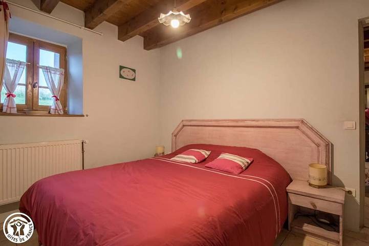 Location de vacances pour 8 personnes, avec Balcon et Jardin à Ambert - 2